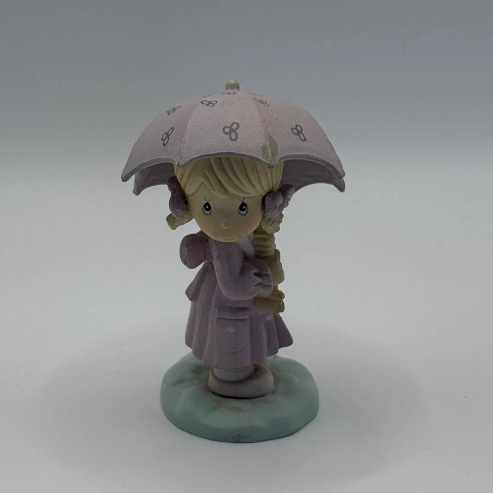 Enesco Gray Precious Moments Base